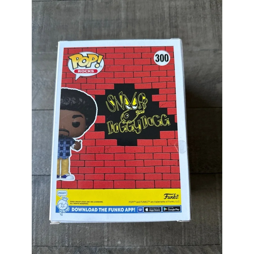 Funko Pop Snoop Dog Vinyl Figure 300